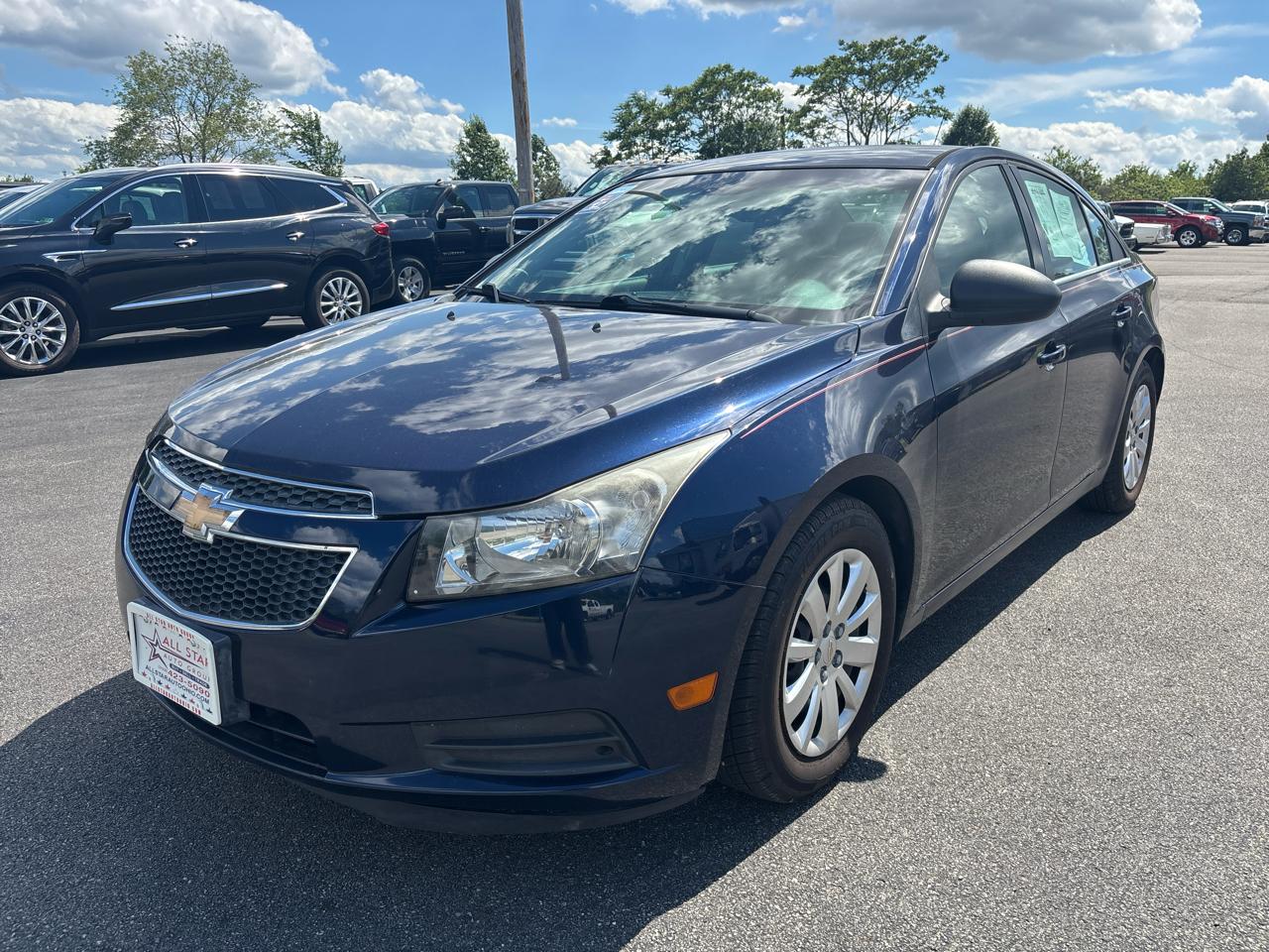Chevrolet Cruze 4dr Sdn LS 2011