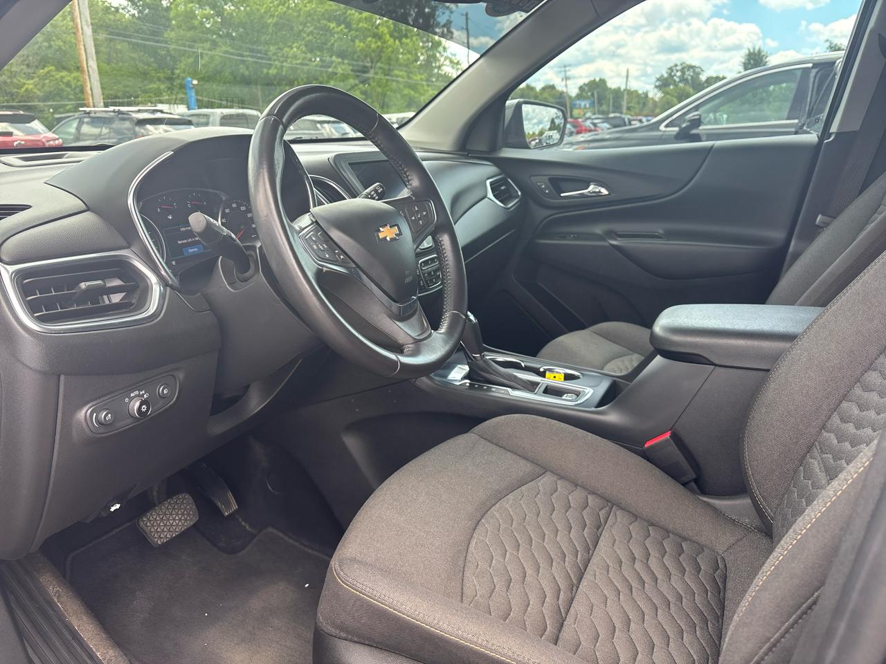 Chevrolet Equinox FWD 4dr LT w/1LT 2021