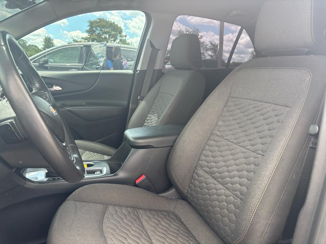 Chevrolet Equinox FWD 4dr LT w/1LT 2021