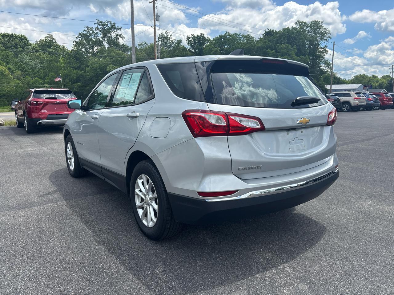 Chevrolet Equinox FWD 4dr LS w/1LS 2018
