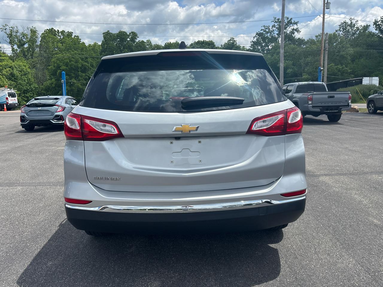 Chevrolet Equinox FWD 4dr LS w/1LS 2018