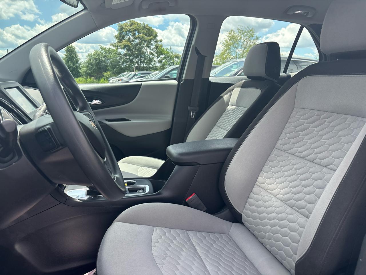 Chevrolet Equinox FWD 4dr LS w/1LS 2018