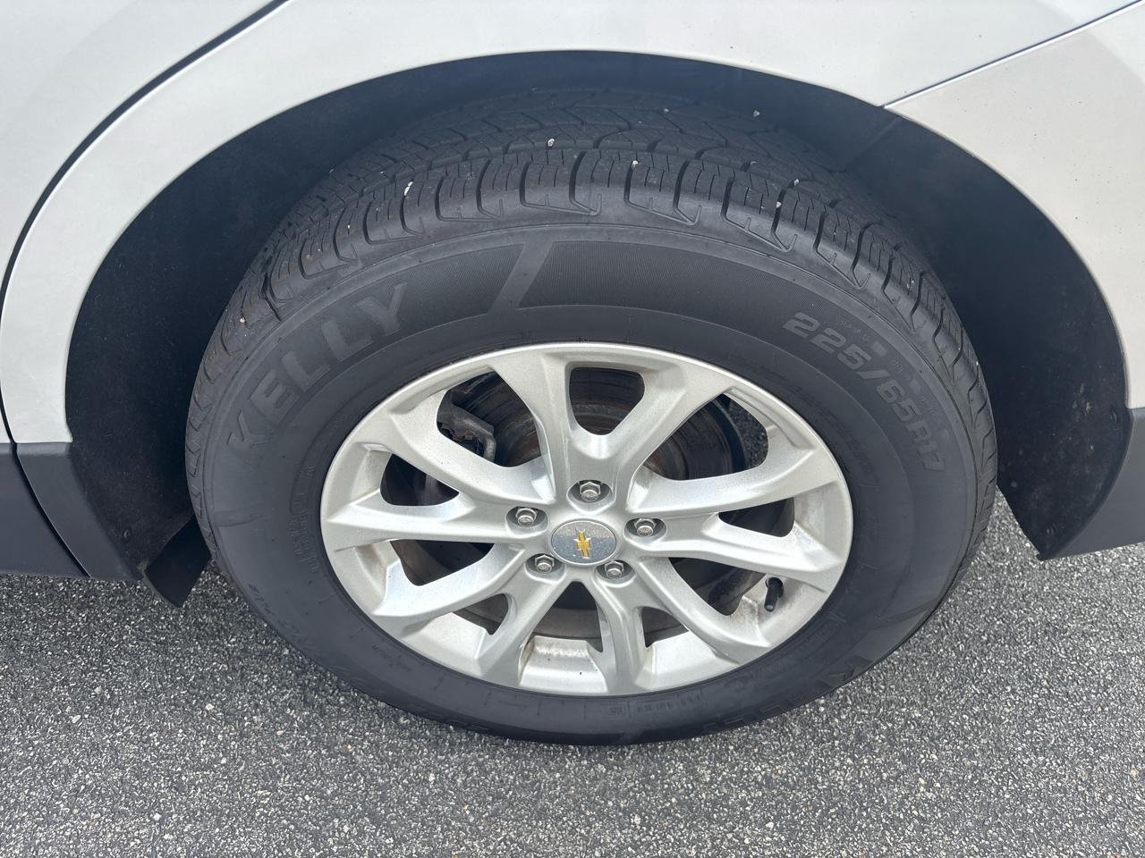 Chevrolet Equinox FWD 4dr LS w/1LS 2018