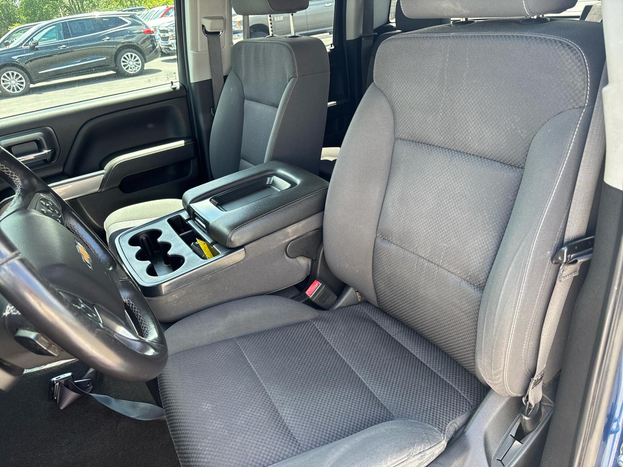 Chevrolet Silverado 1500 4WD Double Cab 143.5" LT w/2LT 2018