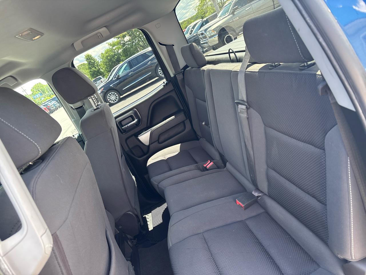 Chevrolet Silverado 1500 4WD Double Cab 143.5" LT w/2LT 2018