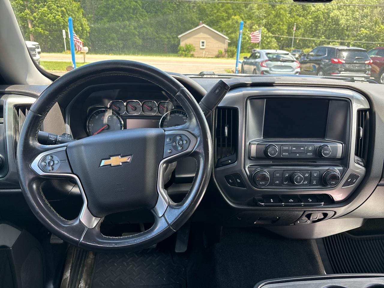 Chevrolet Silverado 1500 4WD Double Cab 143.5" LT w/2LT 2018