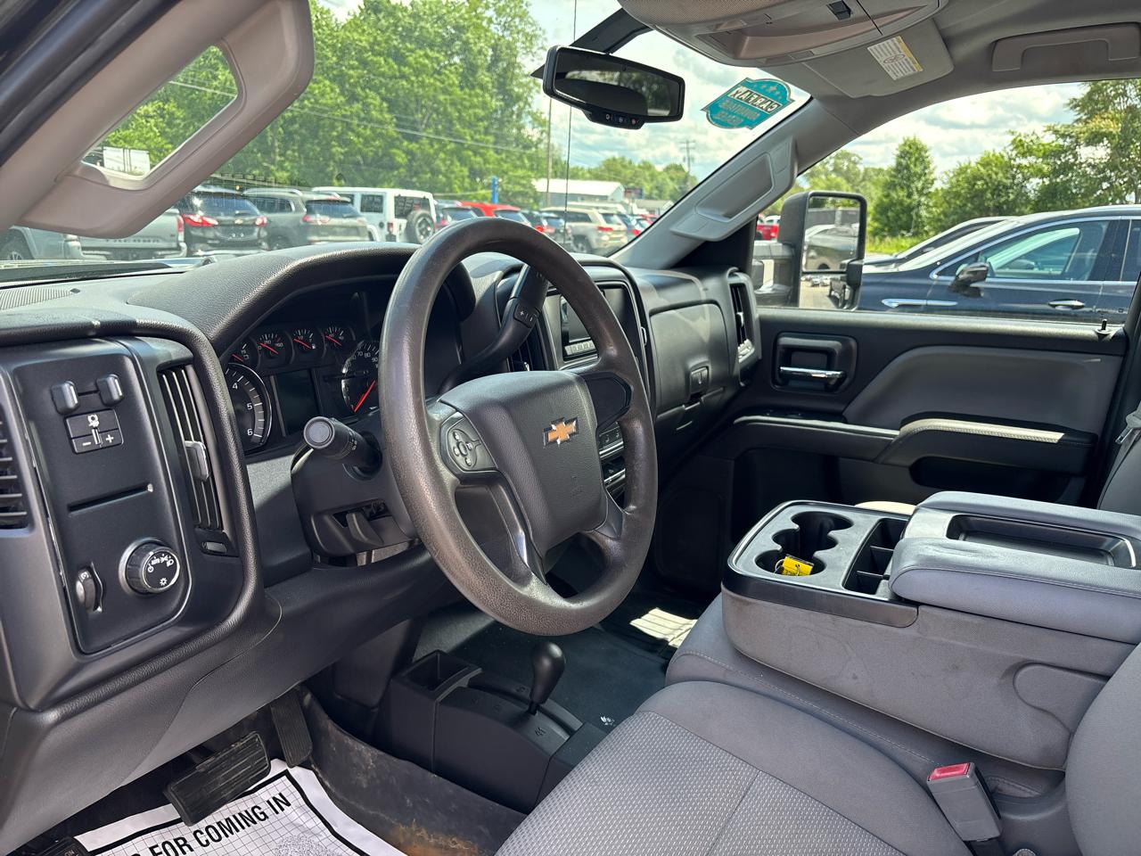 Chevrolet Silverado 3500HD Built After Aug 14 4WD Crew Cab 153.7" Work Truck 2015