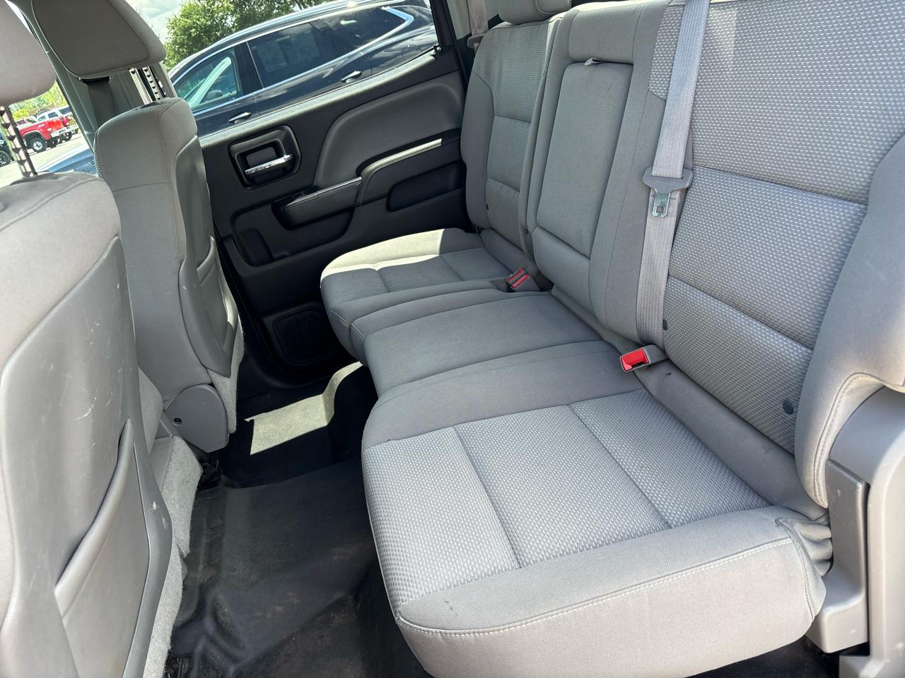 Chevrolet Silverado 3500HD Built After Aug 14 4WD Crew Cab 153.7" Work Truck 2015