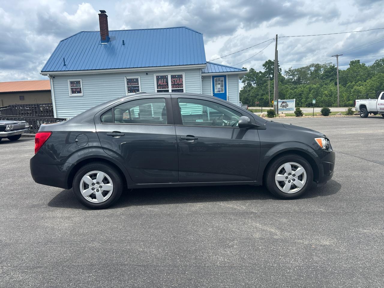 Chevrolet Sonic 4dr Sdn Auto LS 2016