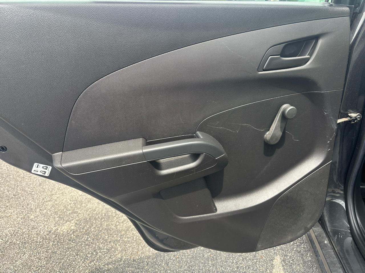 Chevrolet Sonic 4dr Sdn Auto LS 2016