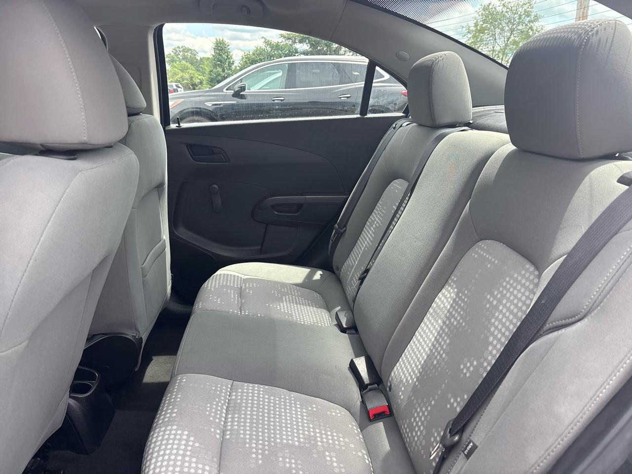Chevrolet Sonic 4dr Sdn Auto LS 2016