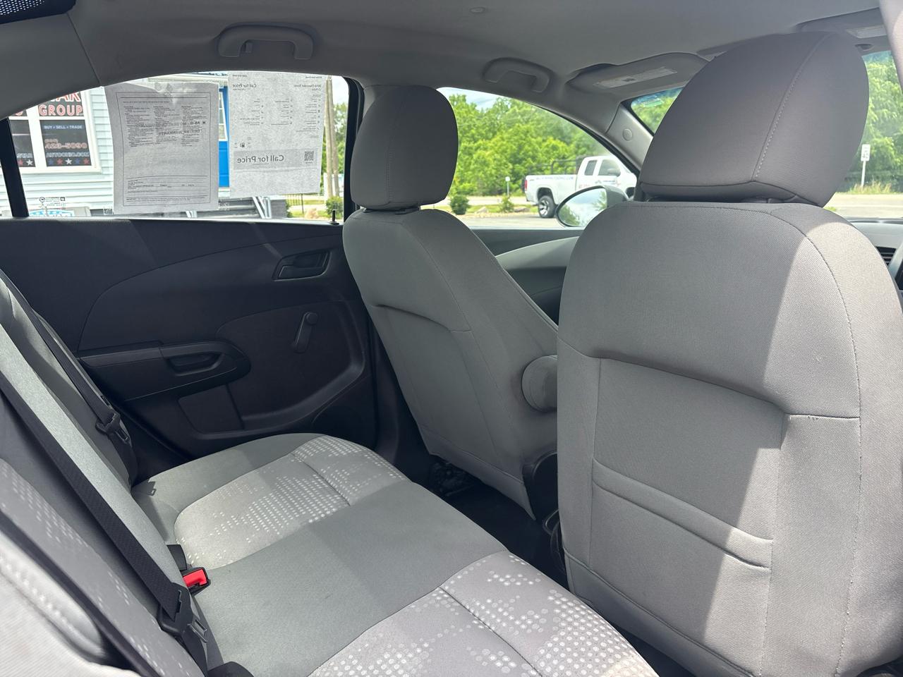 Chevrolet Sonic 4dr Sdn Auto LS 2016