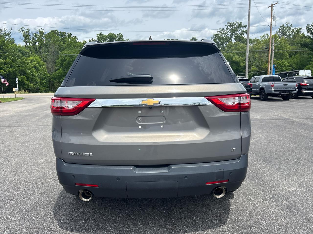Chevrolet Traverse FWD 4dr LT Cloth w/1LT 2019