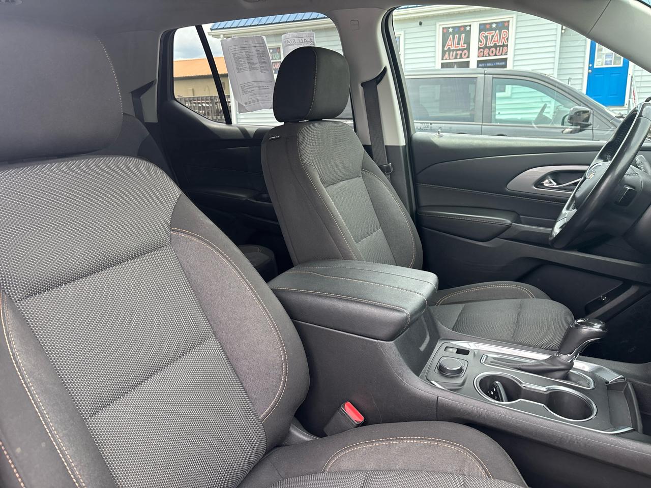 Chevrolet Traverse FWD 4dr LT Cloth w/1LT 2019