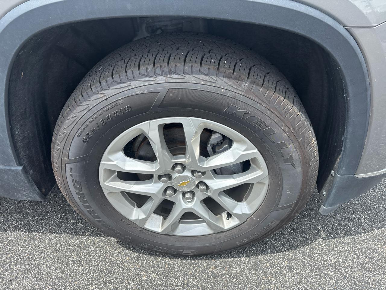 Chevrolet Traverse FWD 4dr LT Cloth w/1LT 2019
