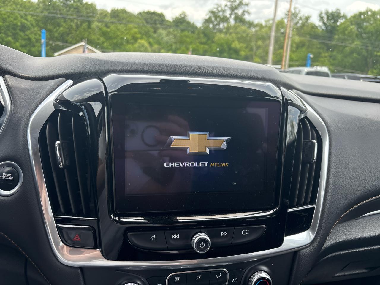 Chevrolet Traverse FWD 4dr LT Cloth w/1LT 2019