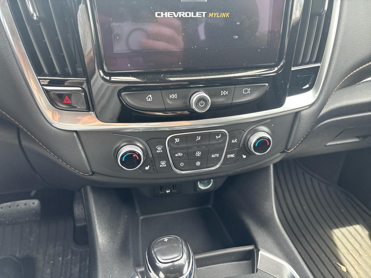 Chevrolet Traverse FWD 4dr LT Cloth w/1LT 2019