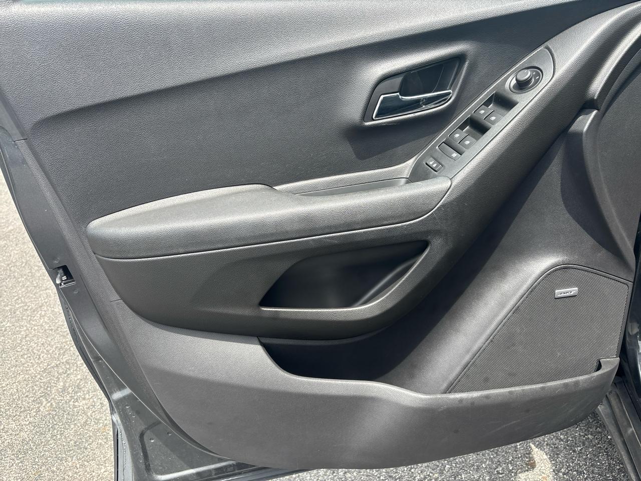 Chevrolet Trax FWD 4dr LT 2019