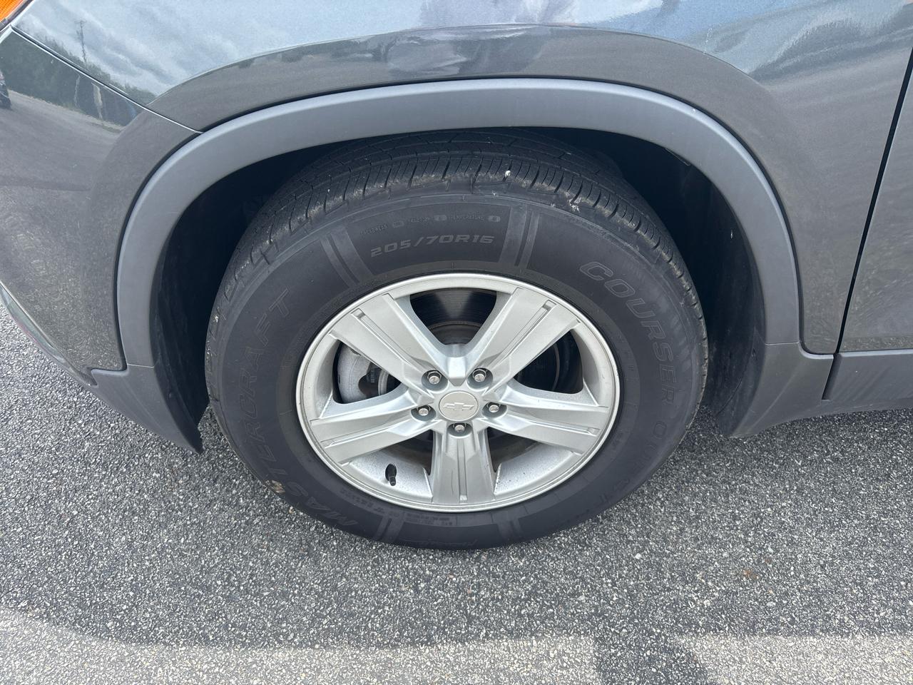 Chevrolet Trax FWD 4dr LT 2019