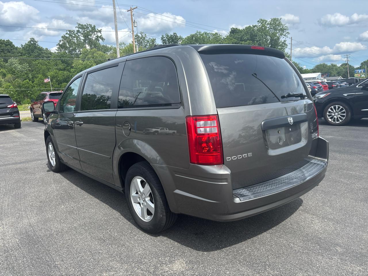 Dodge Grand Caravan 4dr Wgn Hero 2010