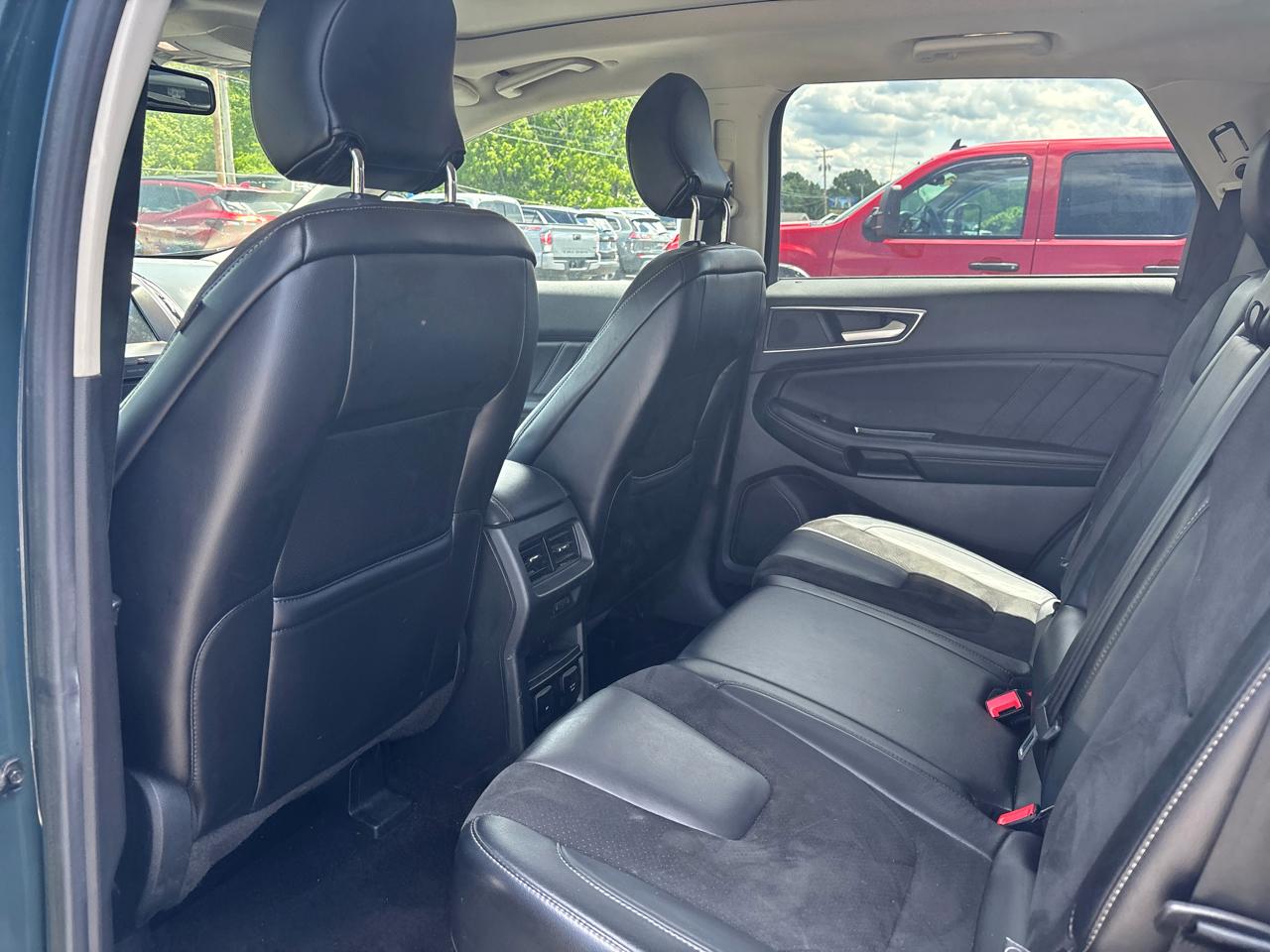 Ford Edge 4dr Sport AWD 2016