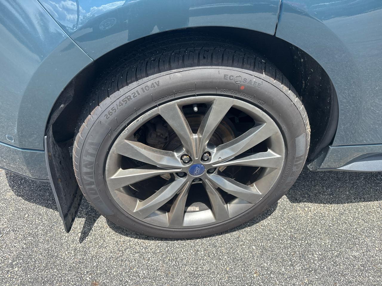 Ford Edge 4dr Sport AWD 2016