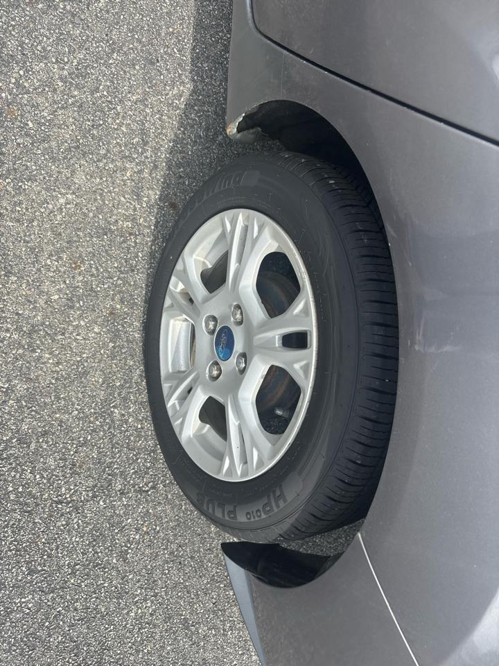 Ford Fiesta 4dr Sdn SE 2014