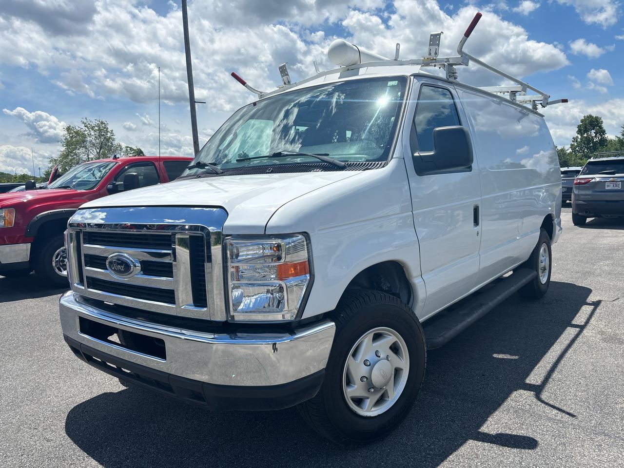 Ford Econoline Cargo Van E-250 Recreational 2011