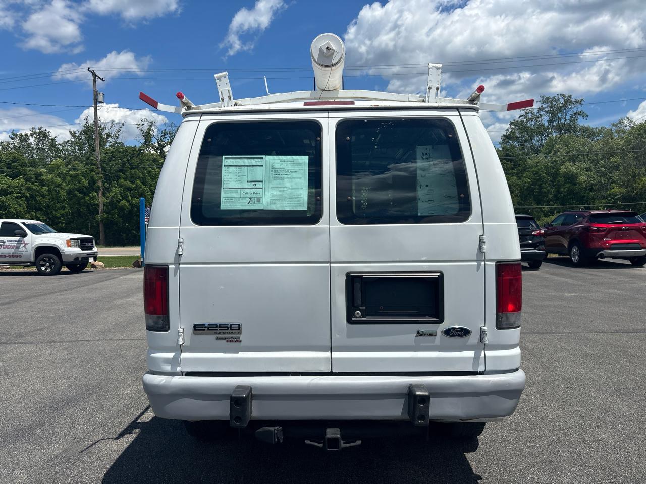 Ford Econoline Cargo Van E-250 Recreational 2011