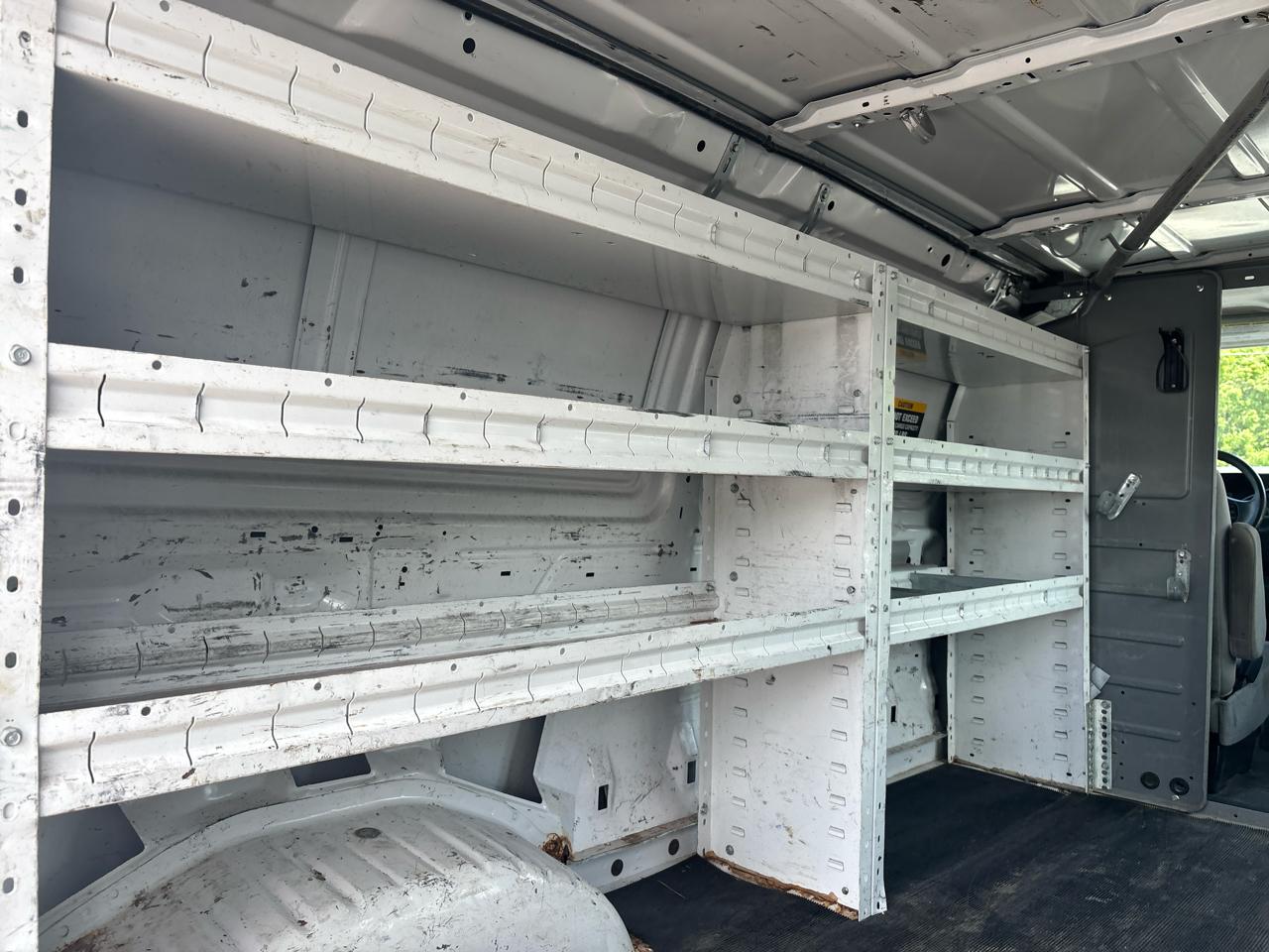 Ford Econoline Cargo Van E-250 Recreational 2011