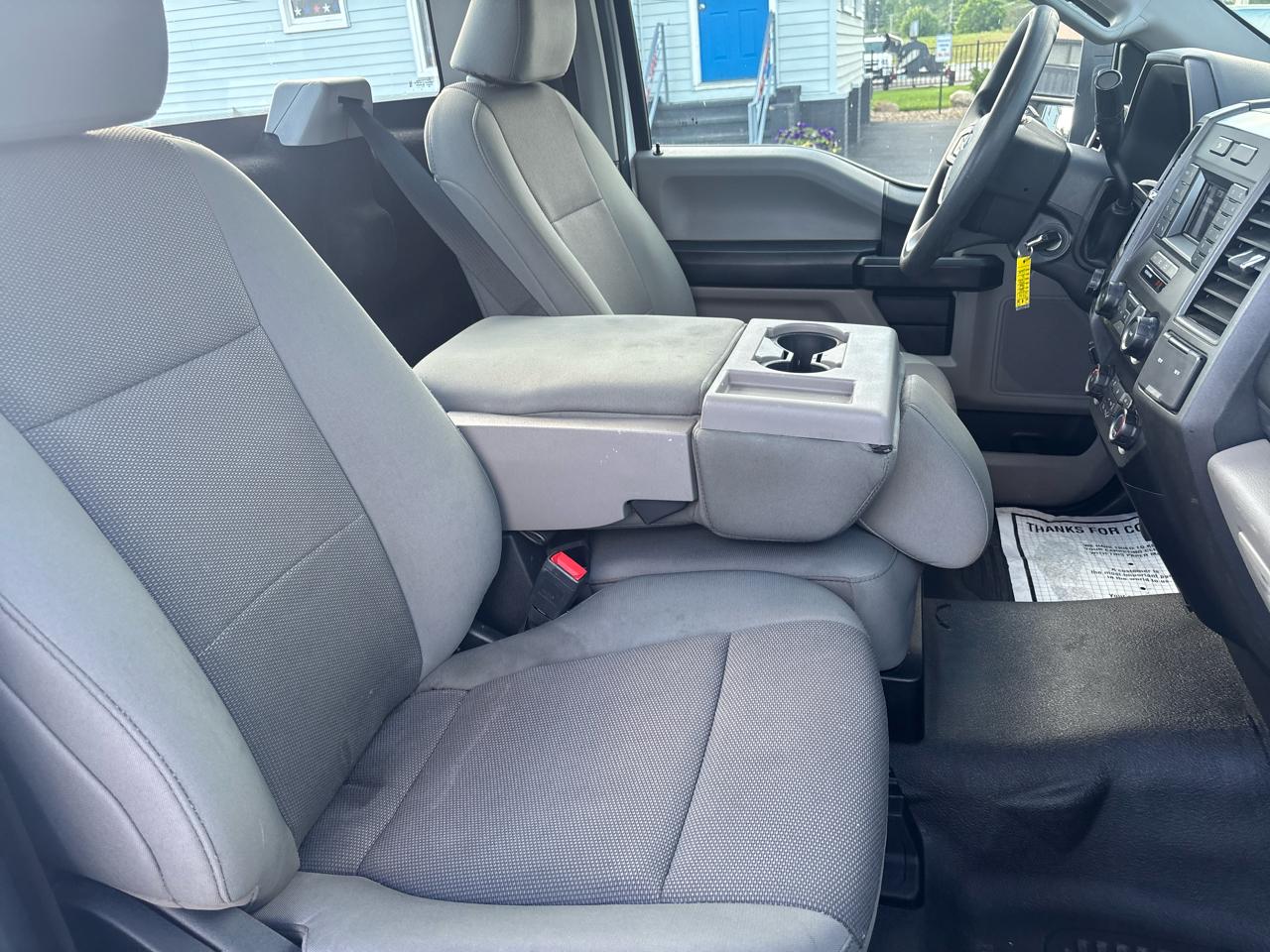Ford Super Duty F-250 SRW XL 2WD Reg Cab 8' Box 2021
