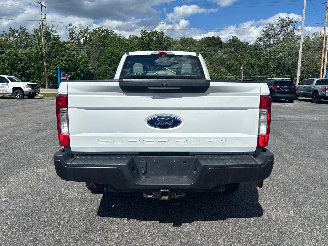 Ford Super Duty F-250 SRW XL 4WD Crew Cab 8' Box 2019