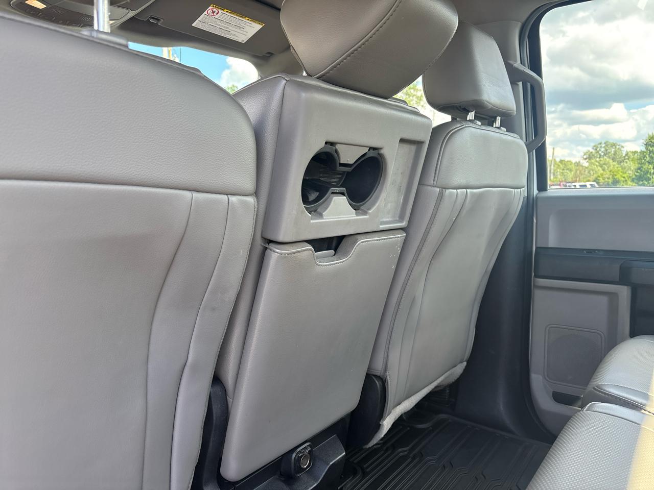 Ford Super Duty F-250 SRW XL 4WD Crew Cab 8' Box 2019