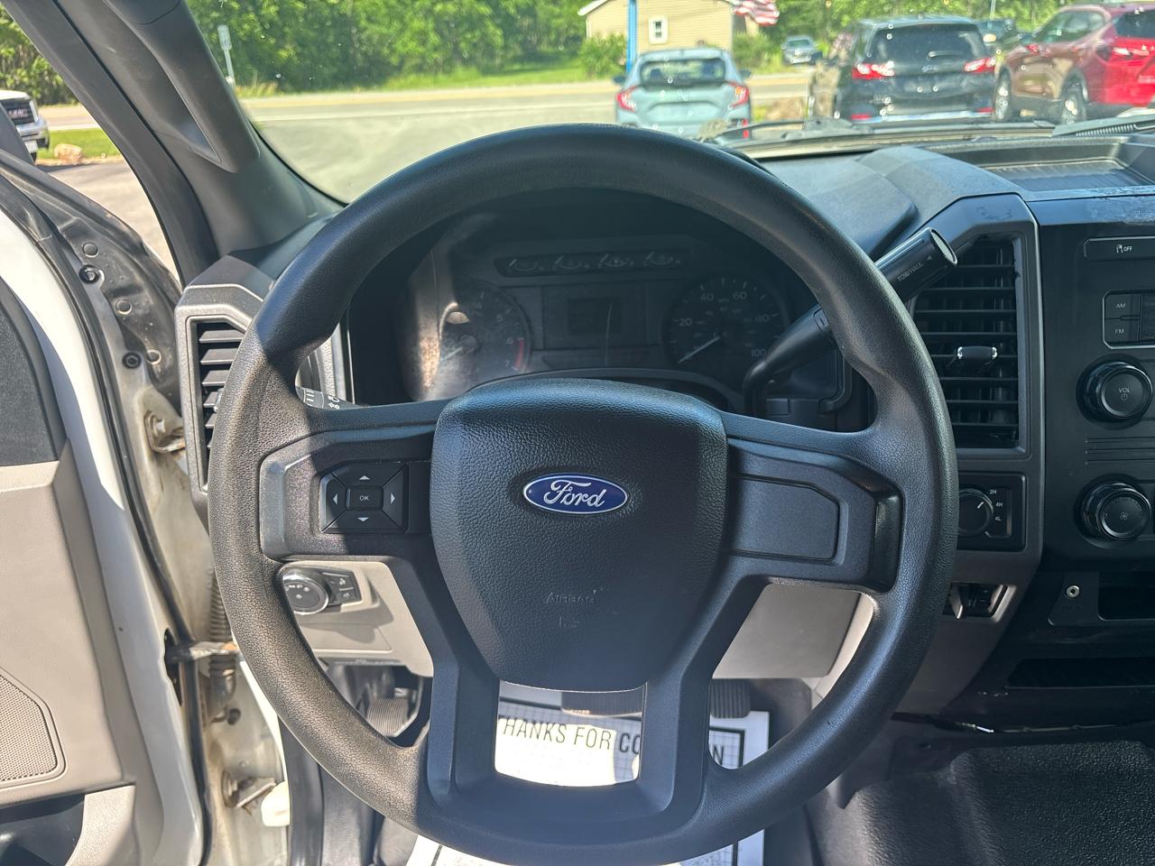 Ford Super Duty F-250 SRW XL 4WD Crew Cab 8' Box 2019