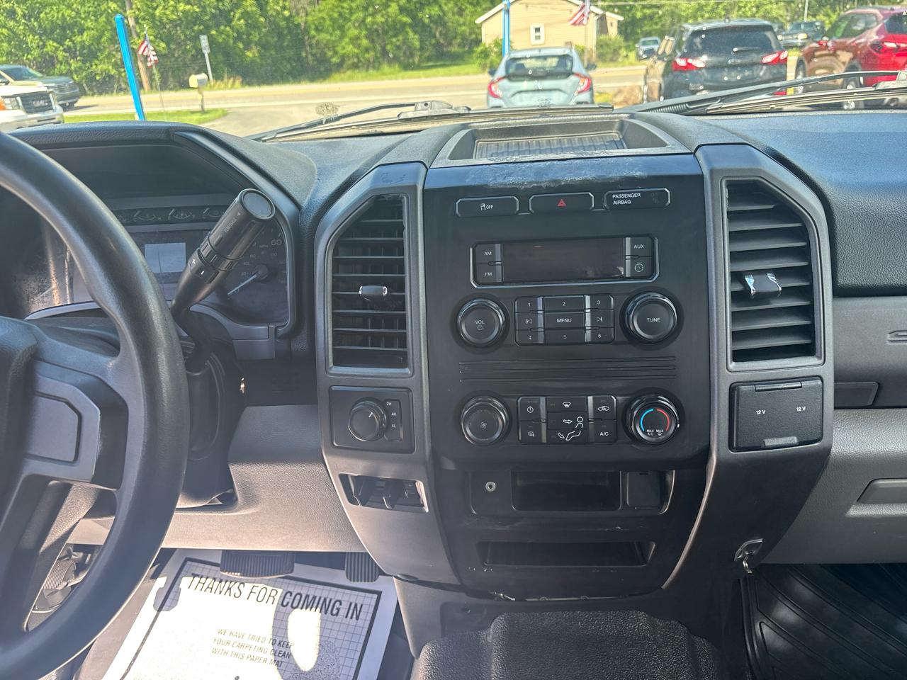 Ford Super Duty F-250 SRW XL 4WD Crew Cab 8' Box 2019