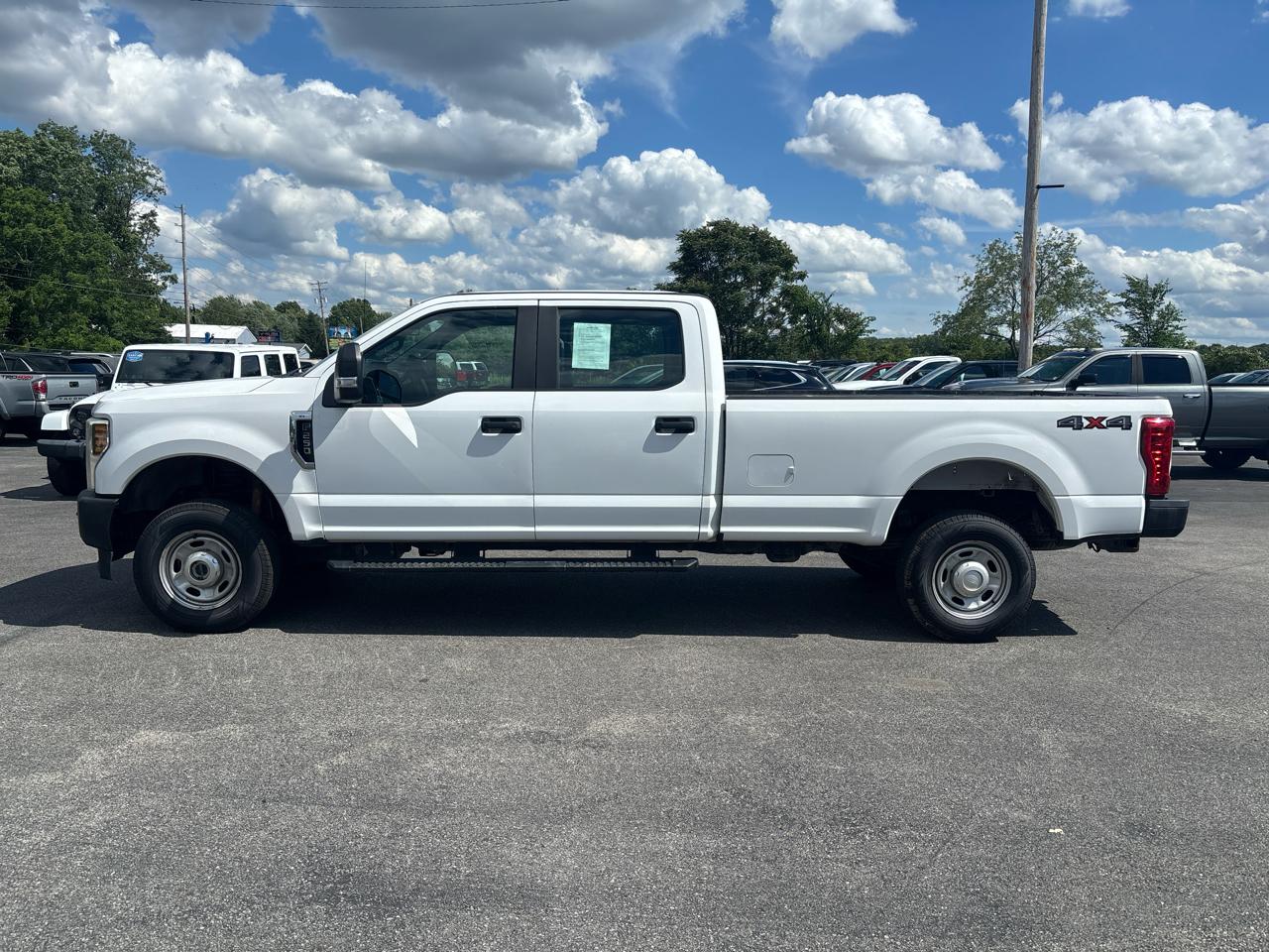 Ford Super Duty F-250 SRW XL 4WD Crew Cab 8' Box 2019