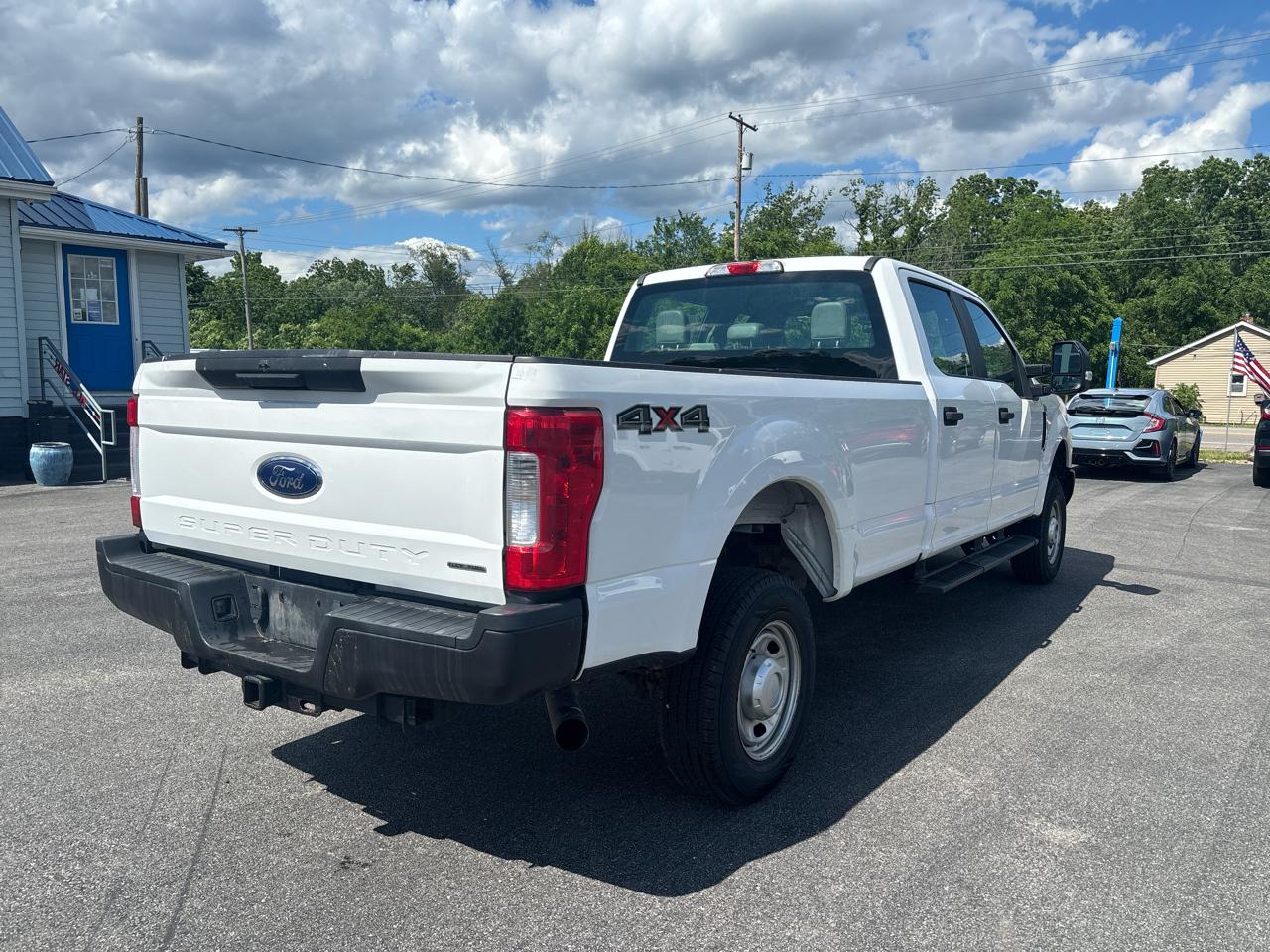 Ford Super Duty F-250 SRW XL 4WD Crew Cab 8' Box 2019