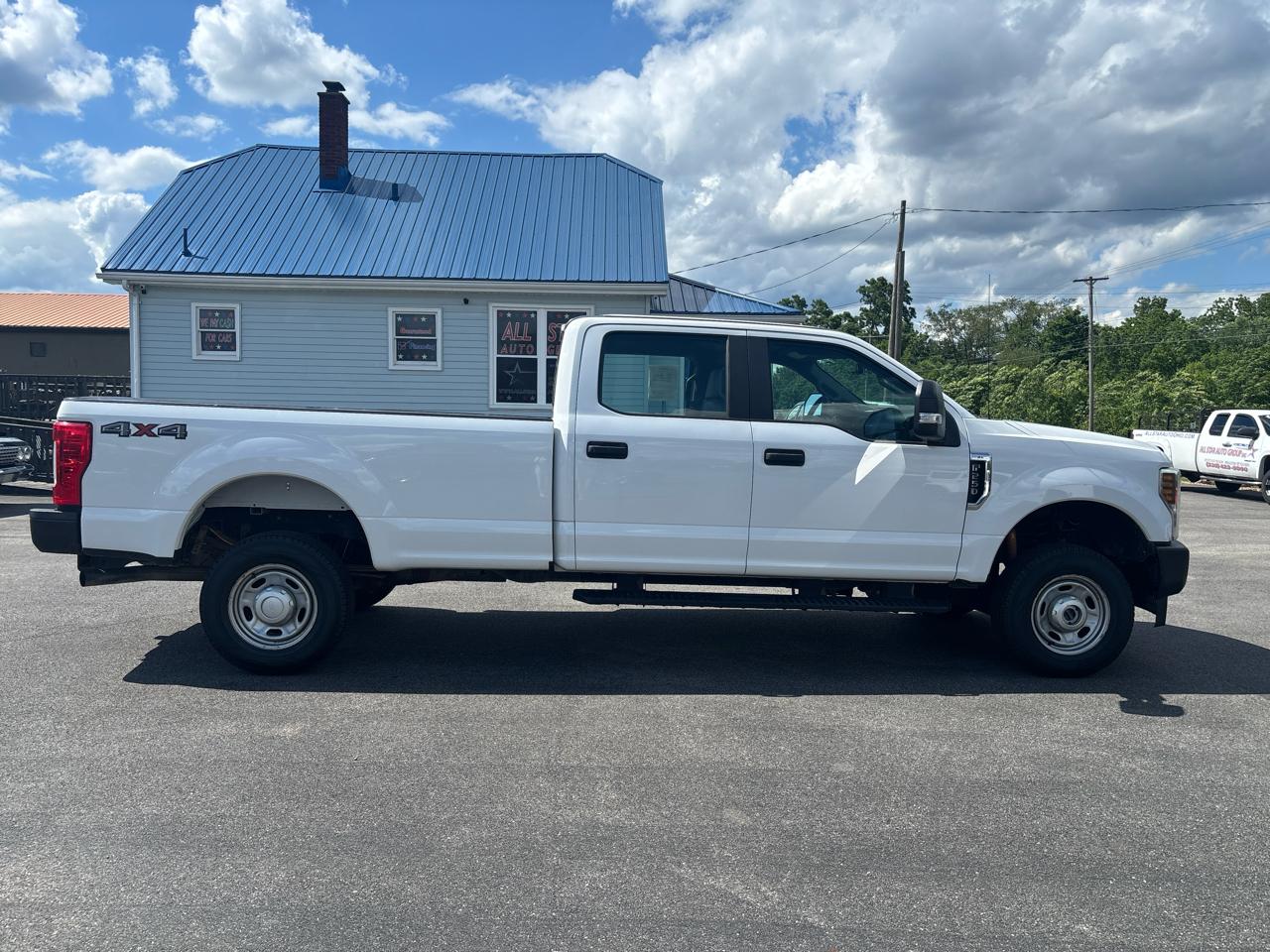 Ford Super Duty F-250 SRW XL 4WD Crew Cab 8' Box 2019