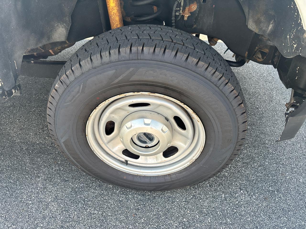 Ford Super Duty F-250 SRW XL 4WD Crew Cab 8' Box 2019