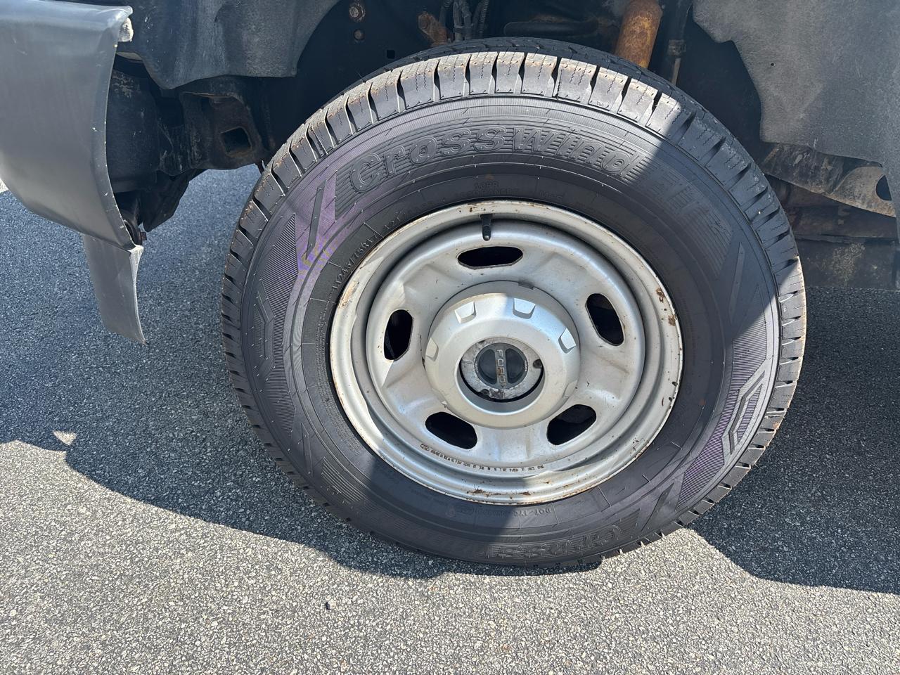 Ford Super Duty F-250 SRW XL 4WD Crew Cab 8' Box 2019