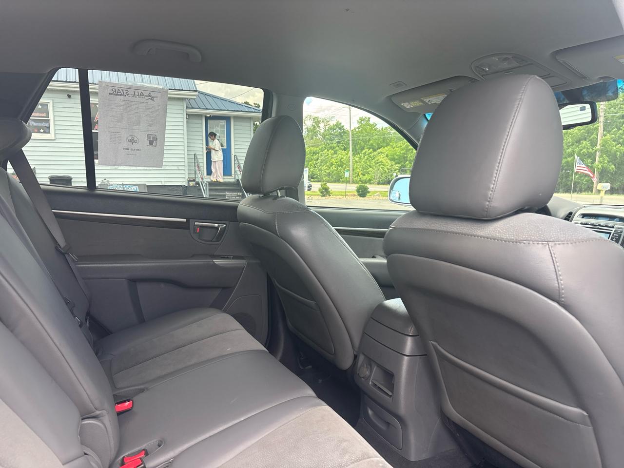 Hyundai Santa Fe FWD 4dr V6 Auto SE 2011