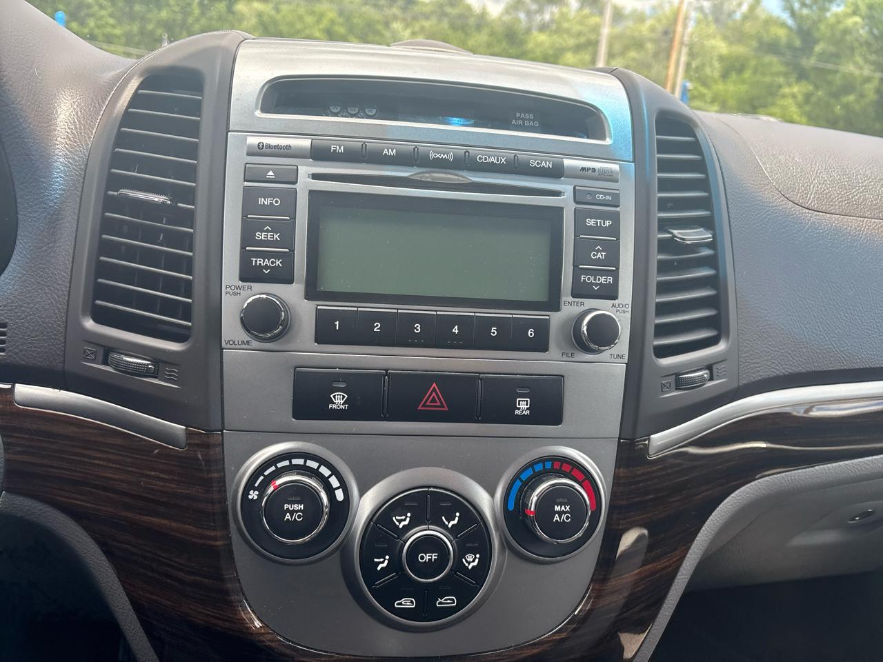 Hyundai Santa Fe FWD 4dr V6 Auto SE 2011