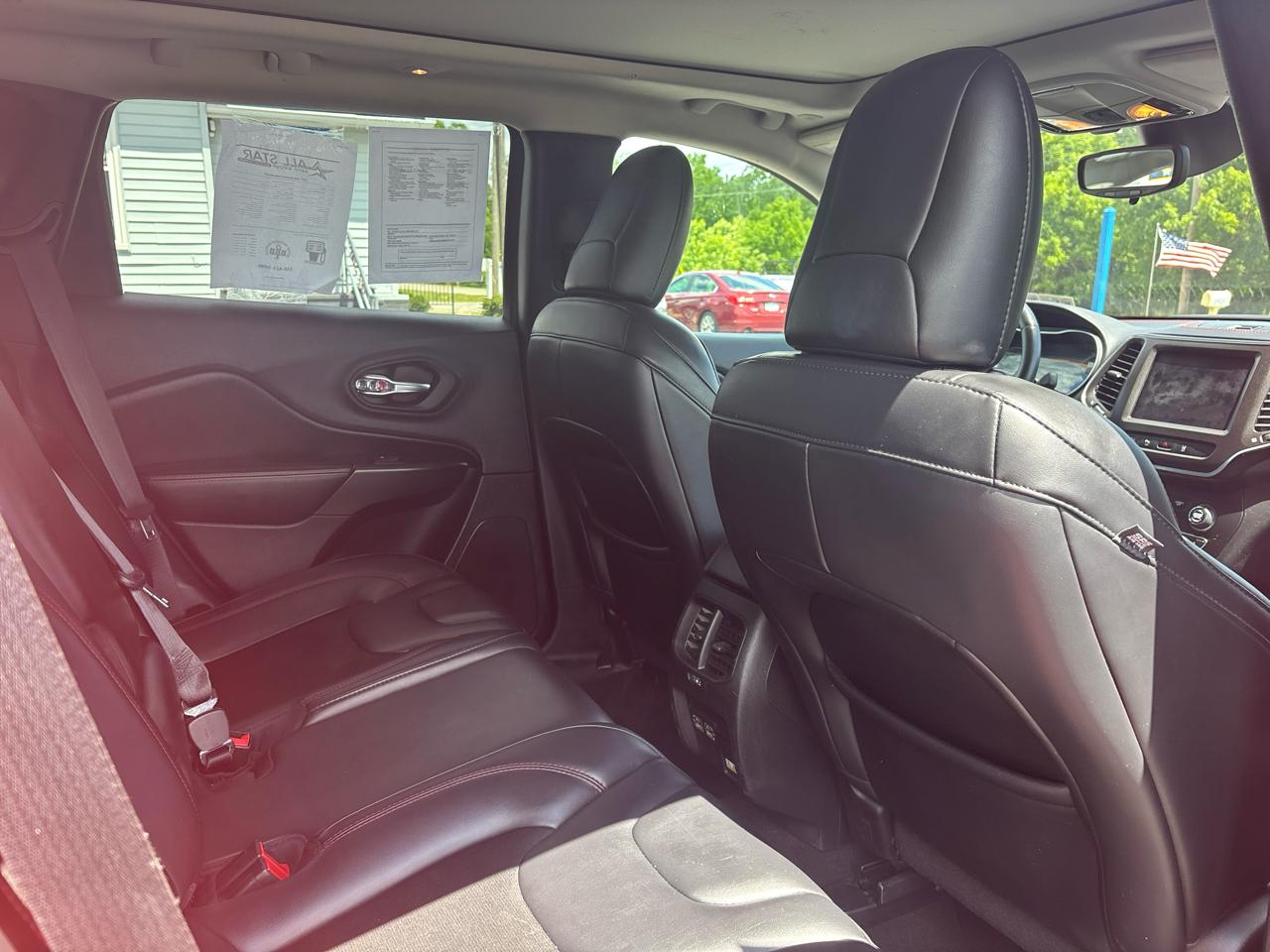 Jeep Cherokee Trailhawk 4x4 2021