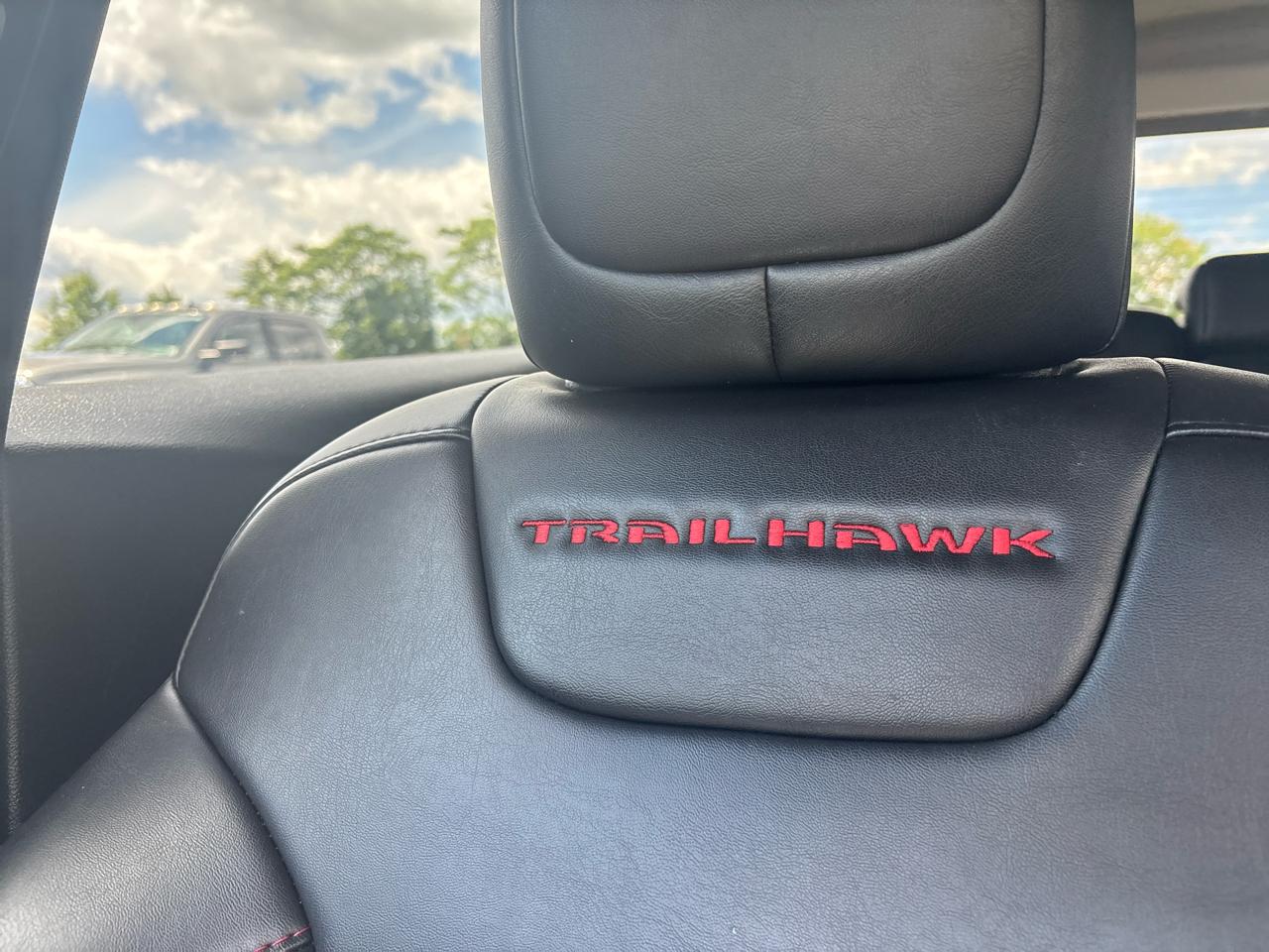 Jeep Cherokee Trailhawk 4x4 2021