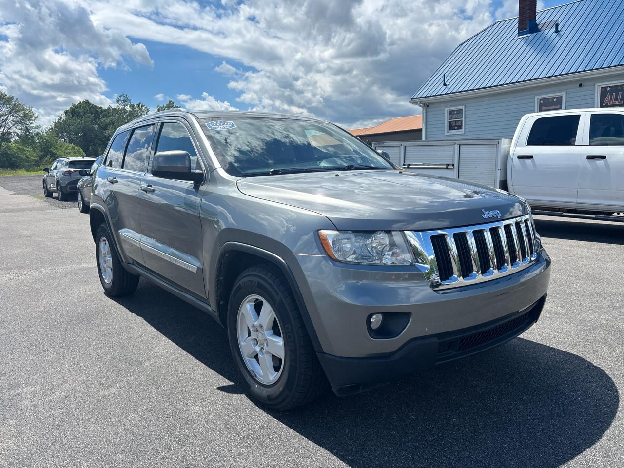 Jeep Grand Cherokee 4WD 4dr Laredo 2012