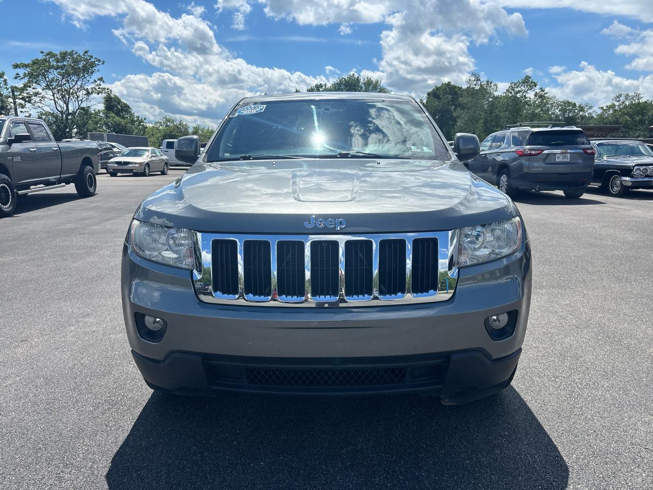 Jeep Grand Cherokee 4WD 4dr Laredo 2012
