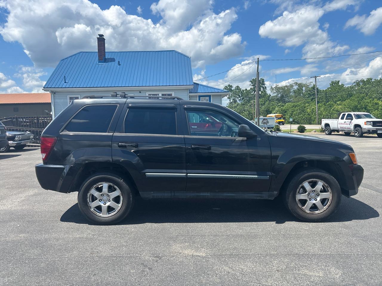 Jeep Grand Cherokee 4WD 4dr Laredo 2009