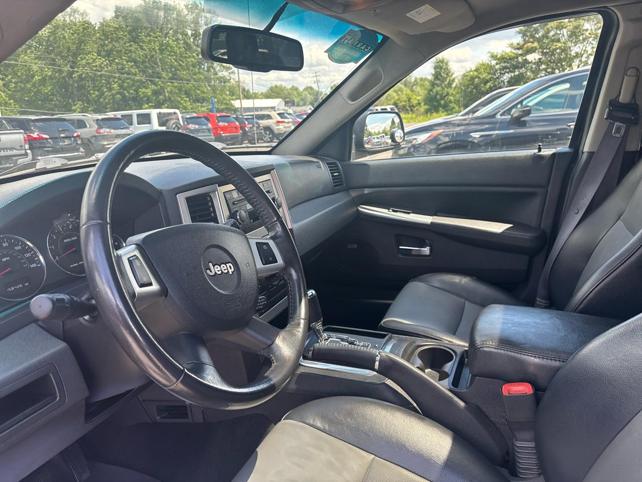 Jeep Grand Cherokee 4WD 4dr Laredo 2009