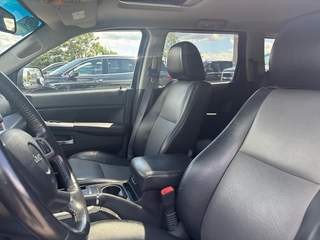 Jeep Grand Cherokee 4WD 4dr Laredo 2009