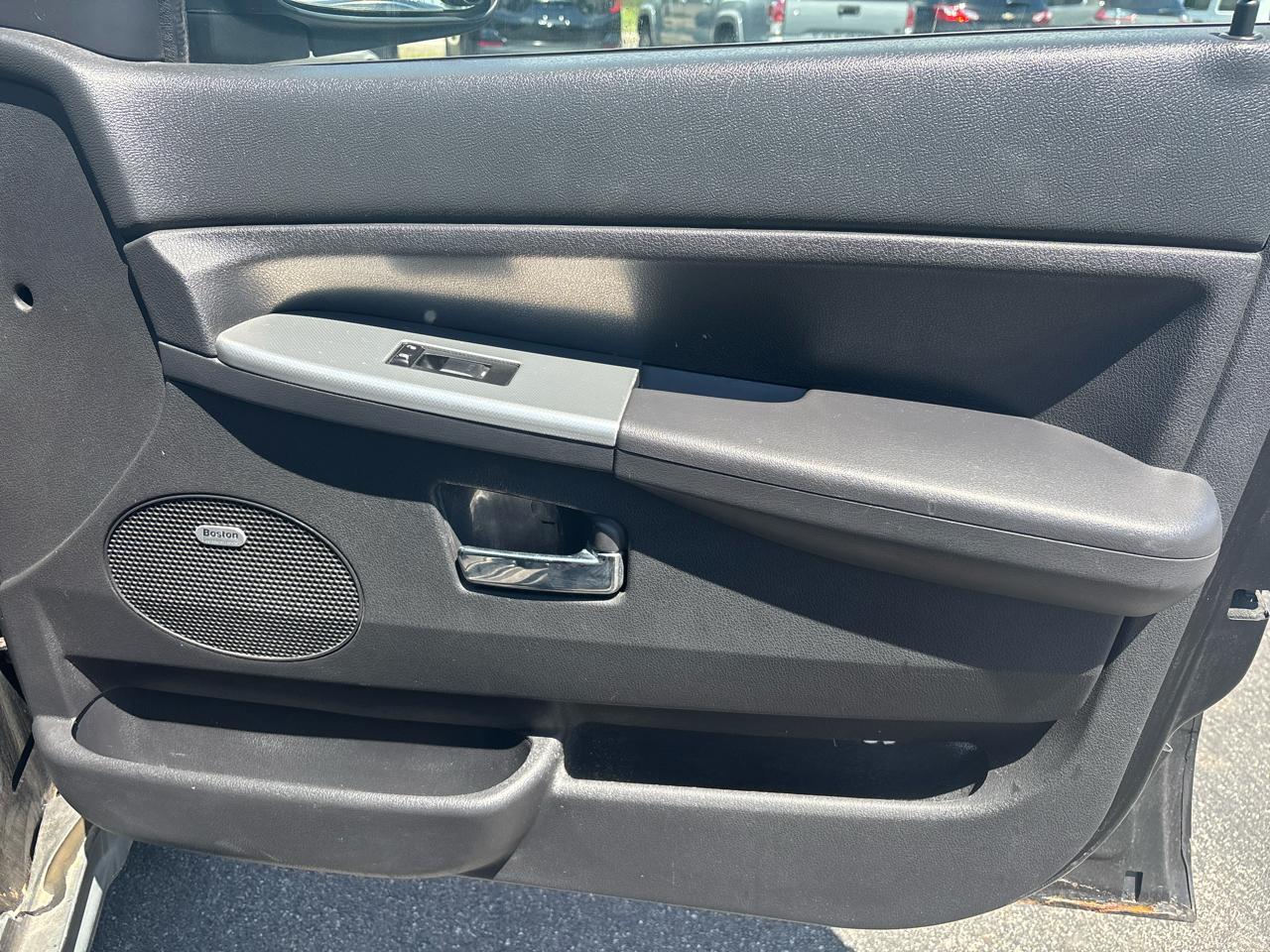 Jeep Grand Cherokee 4WD 4dr Laredo 2009